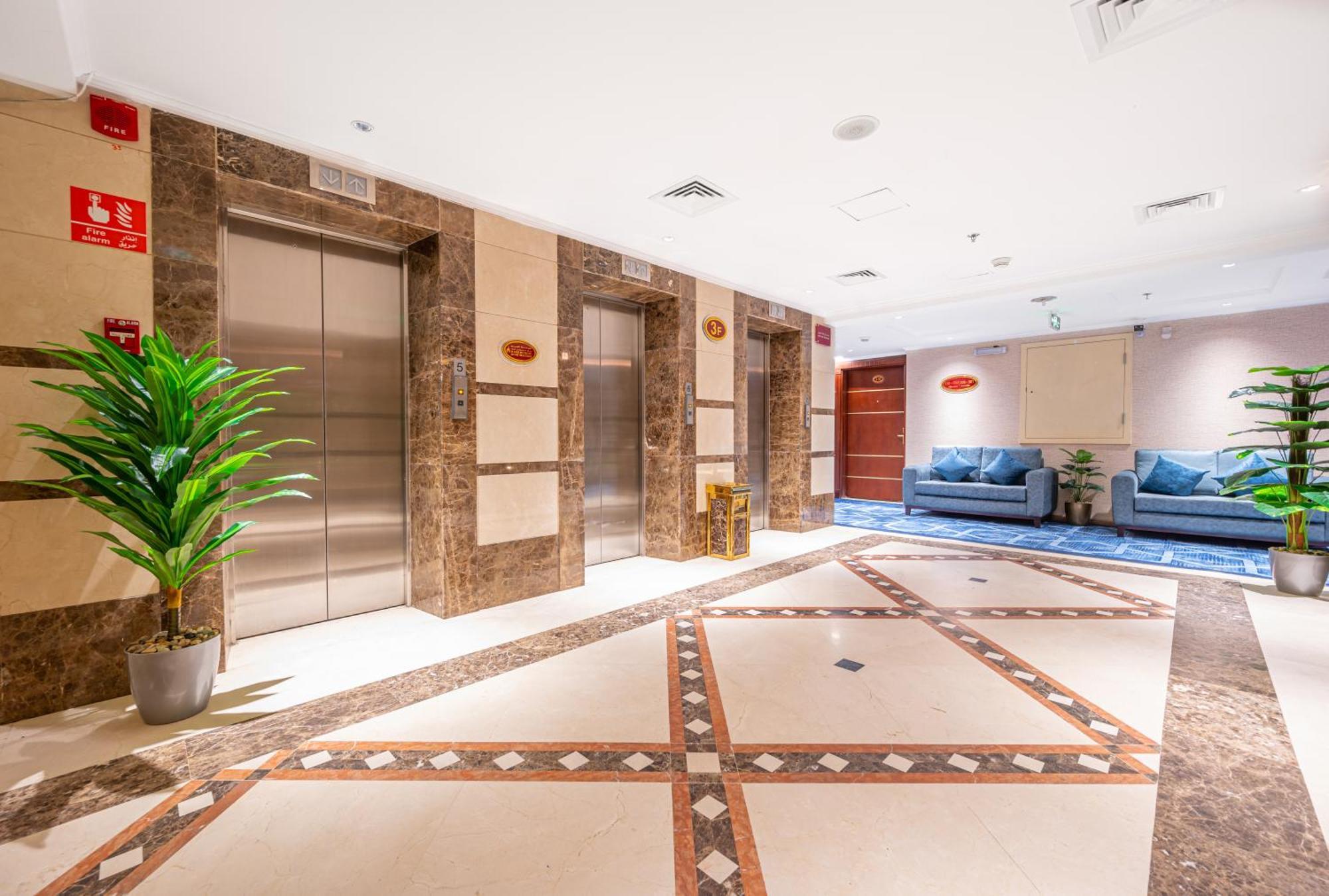 מלון אל-מדינה Shaza Regency Plaza Al Madinah מראה חיצוני תמונה Lobby