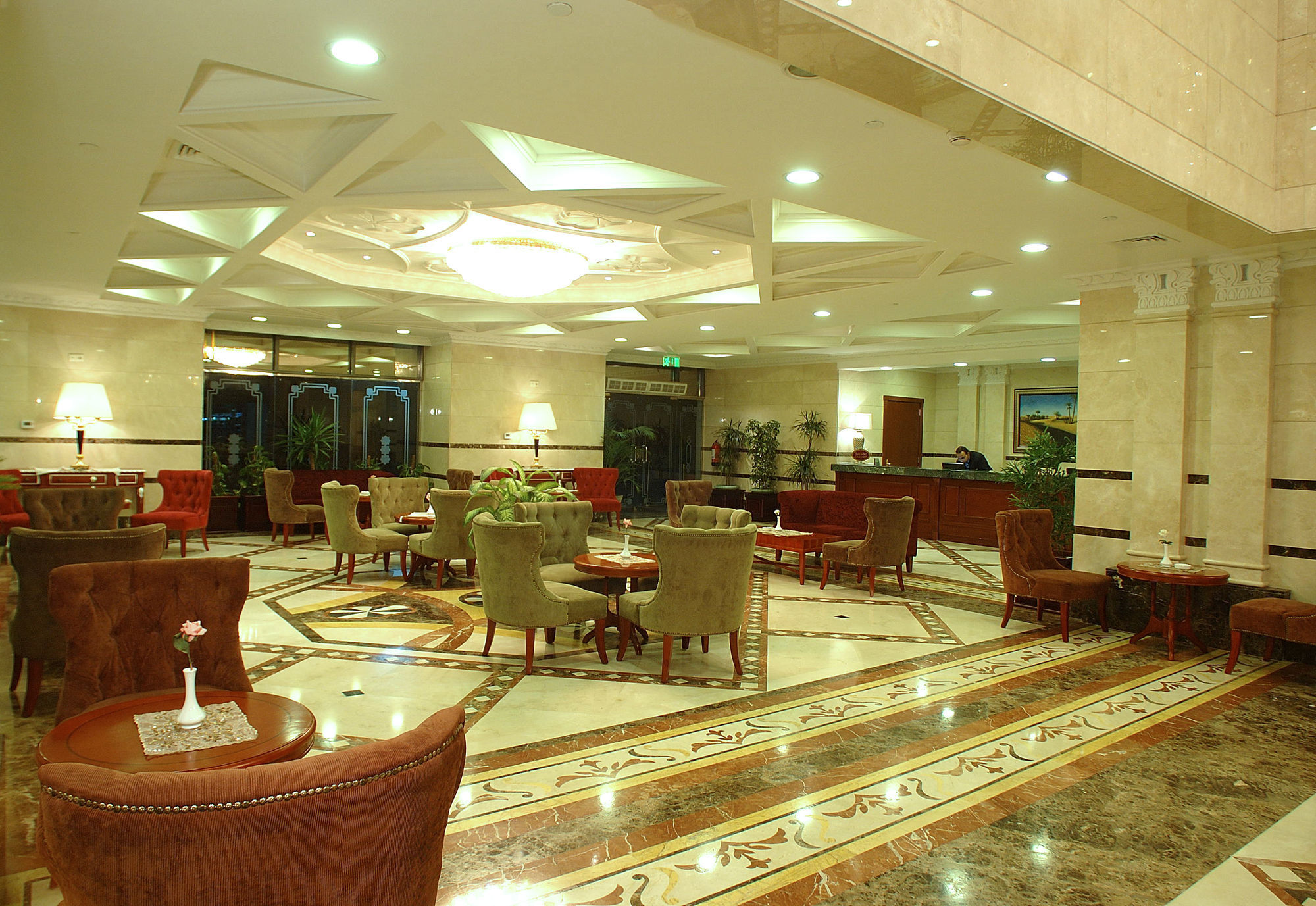 מלון אל-מדינה Shaza Regency Plaza Al Madinah מראה חיצוני תמונה Lobby